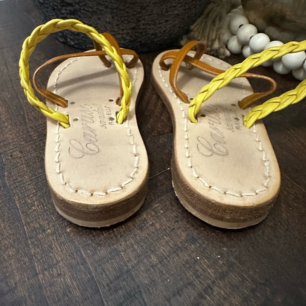 Caruso Sandali Ravello Italian Sandals Girls Sz 8 Gold Double Strap Flat - Picture 4 of 6
